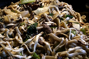 Nudeln mit Rindfleisch