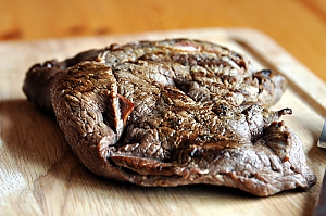 Kroatischess K&auml;sesteak